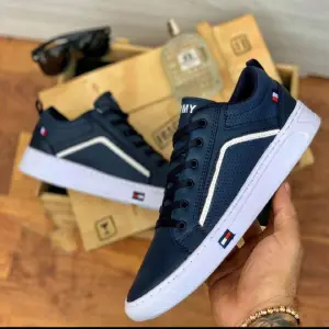 Tommy Hilfiger