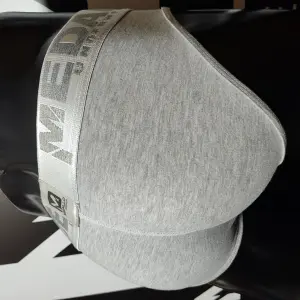 BF