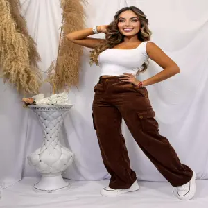 PANTALON  CARGO EN PANA