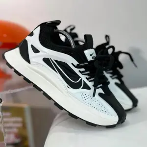 Nike Banelli