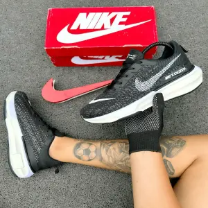 NIKE ZOOM MX_NEGRO
