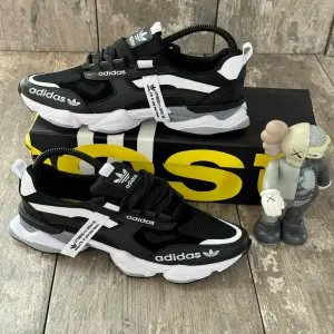 ADIDAS STRECH UNISEX