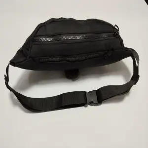CANGURO REDONDO H-BAGS