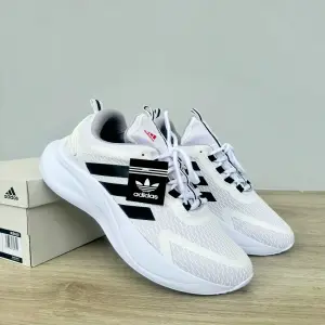 DEPORTIVO ADIDAS