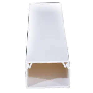 MOLDURA PLASTICA