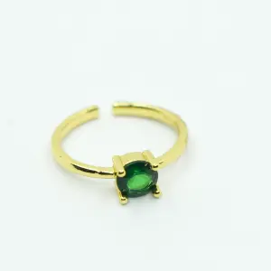 ANILLO DORADO ESMERALDA PQÑA