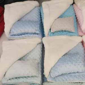 COBIJA TERMICA CON ALMOHADA