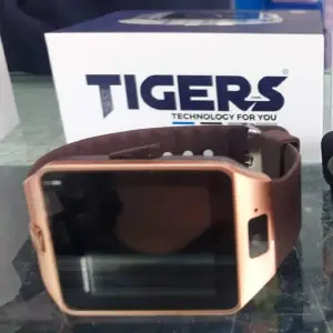 Reloj T800 + Reloj Tigers