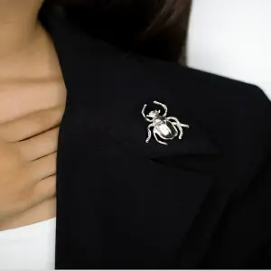 BROCHE PRENDEDOR PIN ESCARABAJO