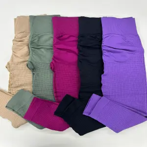Set leggins sin push galleta y top waffl