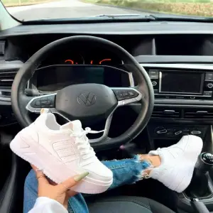 Tenis Adidas Suela Tractor