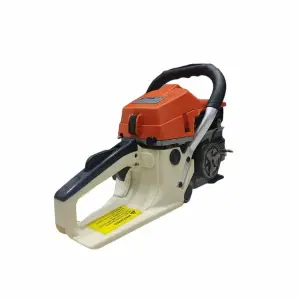 Motosierra 381 Naranja: Potencia y Precisión en tus Manos - Motosierra 381 Naranja