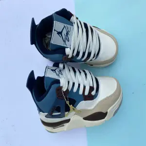 Jordan retro 4