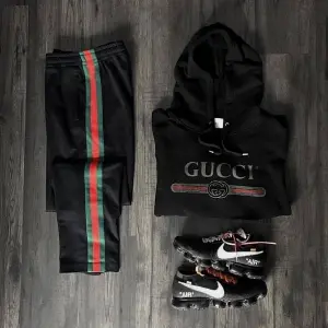 CONJUNTO DEPORTIVO PARA HOMBRE N-59