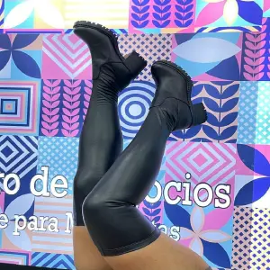 Bota licrada tacon bajito 04JC
