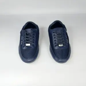 HOSS 583 AZUL