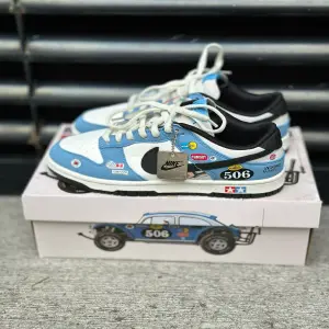 NIKE SB LOW AZUK