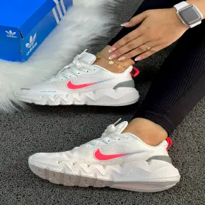 NIKE AAA DAMA IMPW
