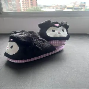 PANTUFLAS KRM CON MOVIMIENTO DE OREJAS