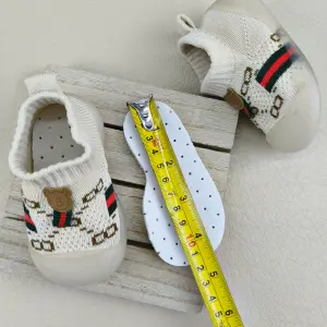 Zapato para bebe  Gucci