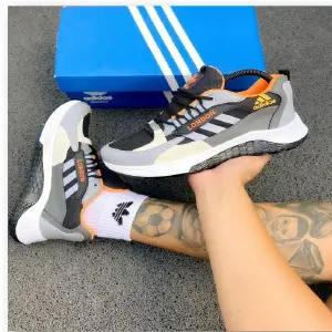 ADIDAS LONDON