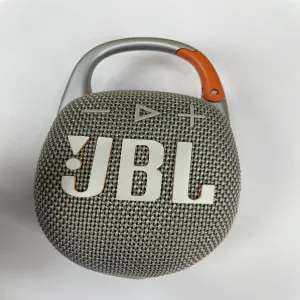 Parlante Portátil JBL Clip 5: Tu Música, Siempre Contigo - Parlante Portable JBL Clip 5