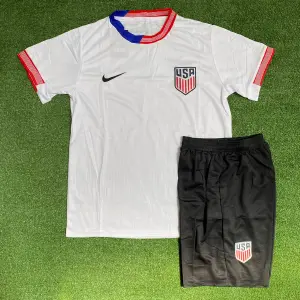 UNIFORME USA 24-25