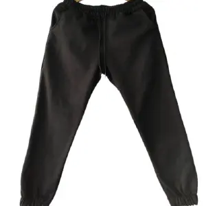 JOGGER NIÑOS NEGRO 8