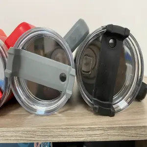 Termo Tipo Stanley de Acero Inoxidable: Tu Compañero Ideal para Cualquier Aventura - Termo tipo Stanley de Acero Inoxidable
