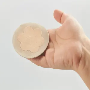 Cubrepezones ultradelgados de tela
