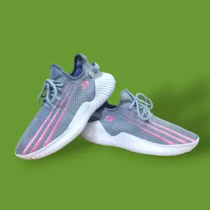 Yezzy bounce dama