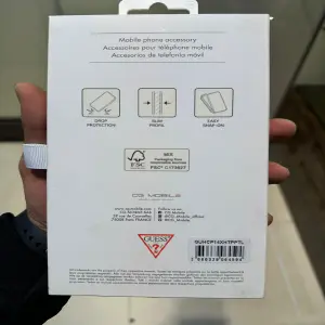 Esctuche GUESS Iphone 14 Pro Max ORIGINA