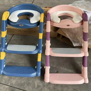 ESCALERA DE BAÑO CON COJIN DF