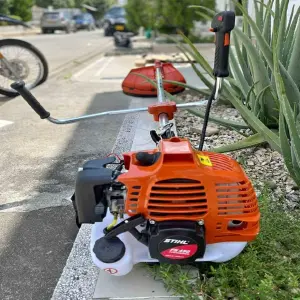 Guadaña fs-450 NARANJA: ¡Potencia y precisión en tus manos! - Guadaña fs-450 NARANJA!