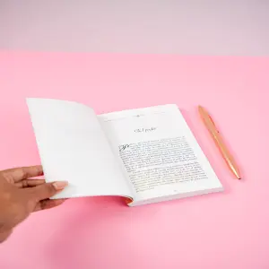 El Poder de la Esposa que Ora: Desata la Fuerza de la Oración en tu Matrimonio - EL PODER DE LA ESPOSA QUE ORA