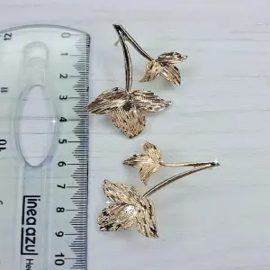 ARETA DORADA FLOR