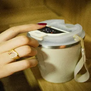 MUG HOTI 510 ml con Pantalla LED: ¡La Taza Inteligente que te Encantará! - MUG HOTI 510 ml PANTALLA LED
