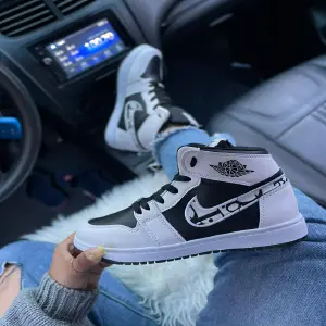 BOTA JORDAN DIOR