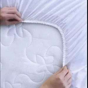 Protector antifluido