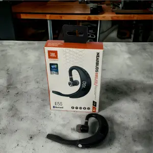 JBL E5S