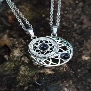 Collar Sol y Luna: El símbolo perfecto de tu amor - Collar Sol y Luna PROYECCION Pareja SP