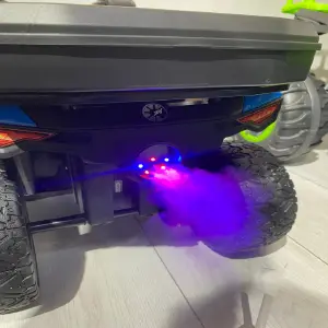 CUATRIMOTO ELÉCTRICA LLANTAS EVA CON C/R