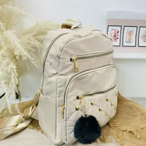 MORRAL IMPORTADO DAMA TACHES REF DK-58: Estilo y Funcionalidad para la Mujer Moderna - MORRAL IMPORTADO DAMA TACHES REF DK-58