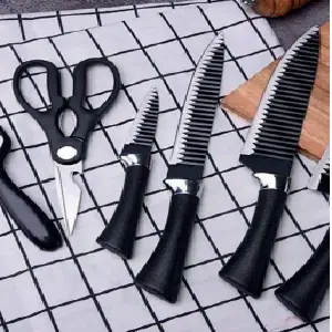 Set de Cuchillos Negro: Elegancia y Precisión en tu Cocina - Set de cuchillos COLOR NEGRO