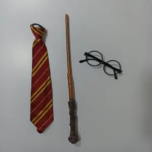 Kit Espectacular de Harry Potter con Corbata Oficial - Kit de Harry Potter Con Corbata