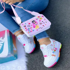 Combo Karol G: Zapatos, Medias y Bolso Pequeño - COMBO KG NIÑA