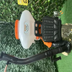 Fumigadora STIHL SR420: Potencia y Eficiencia para tus Tareas - FUMIGADORA DE MOTOR SR420 STIHL