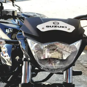 Cúpula GIXXER: Estilo y Protección para tu Moto - CUPULA GIXXER