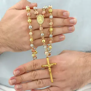 Rosario de Caballero de Tres Oros: Elegancia y Fe en Cada Cuenta - Rosario De Caballero De Tres Oros