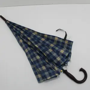 Elegante Paraguas con Diseño Escocés y Mango Ergonómico - Paraguas cabo de pasta diseño escoses